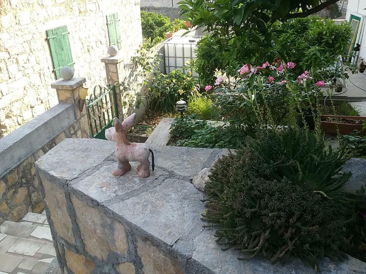 Apartament Pisac *